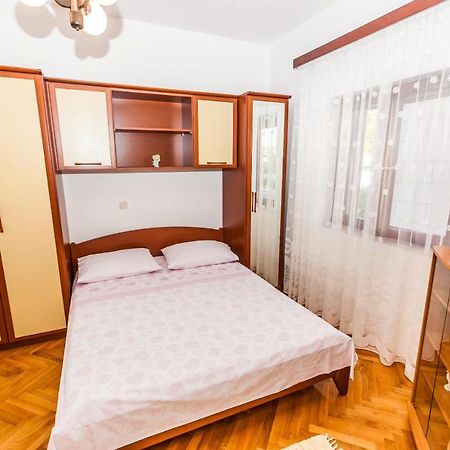 Sea View Apartment Sumartin Luaran gambar