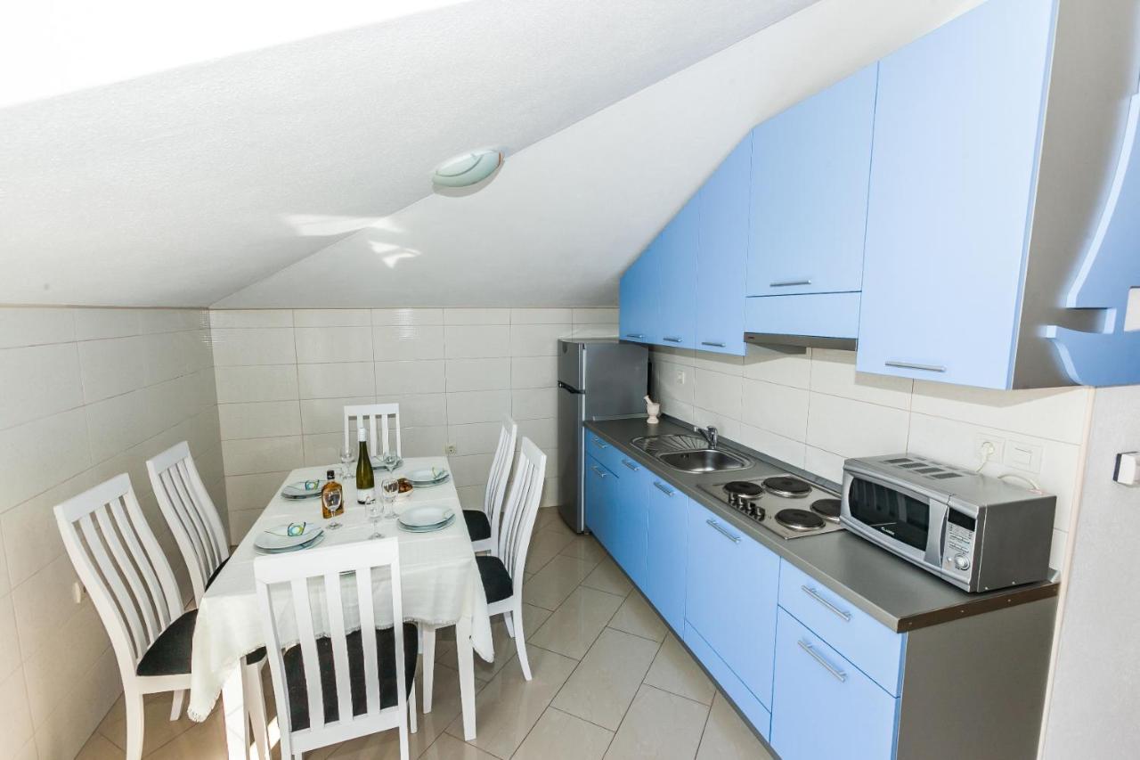 Sea View Apartment Sumartin Luaran gambar