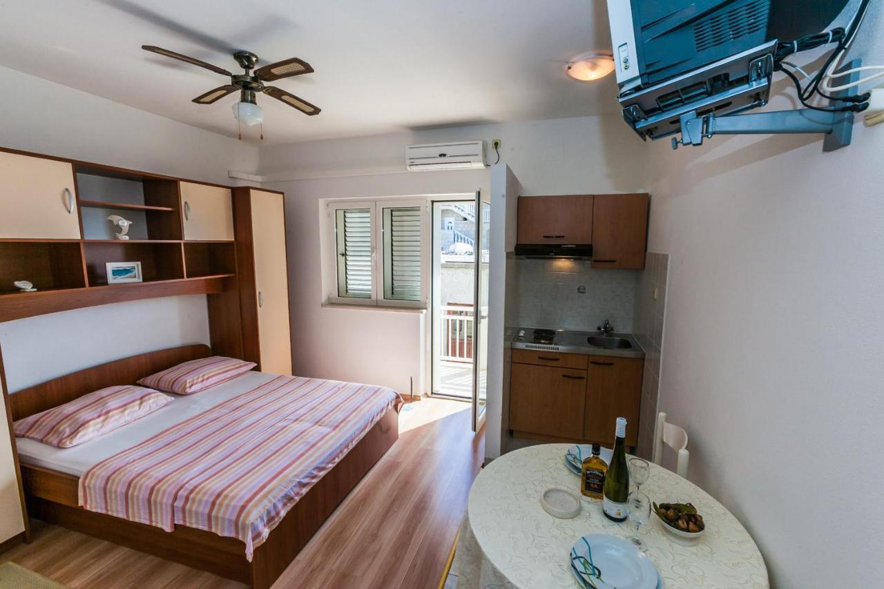 Sea View Apartment Sumartin Luaran gambar