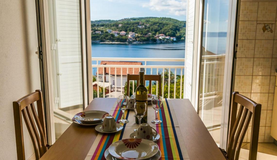 Sea View Apartment Sumartin Luaran gambar