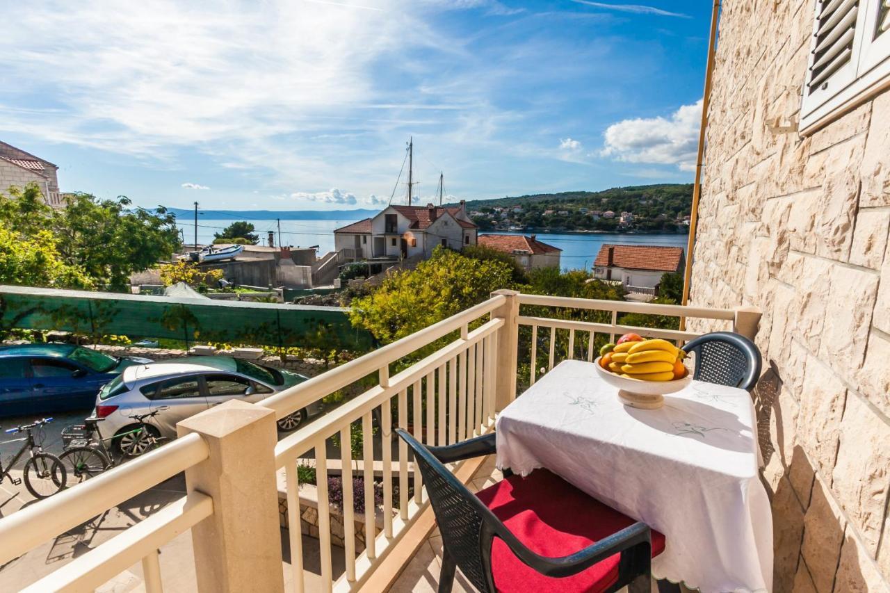 Sea View Apartment Sumartin Luaran gambar