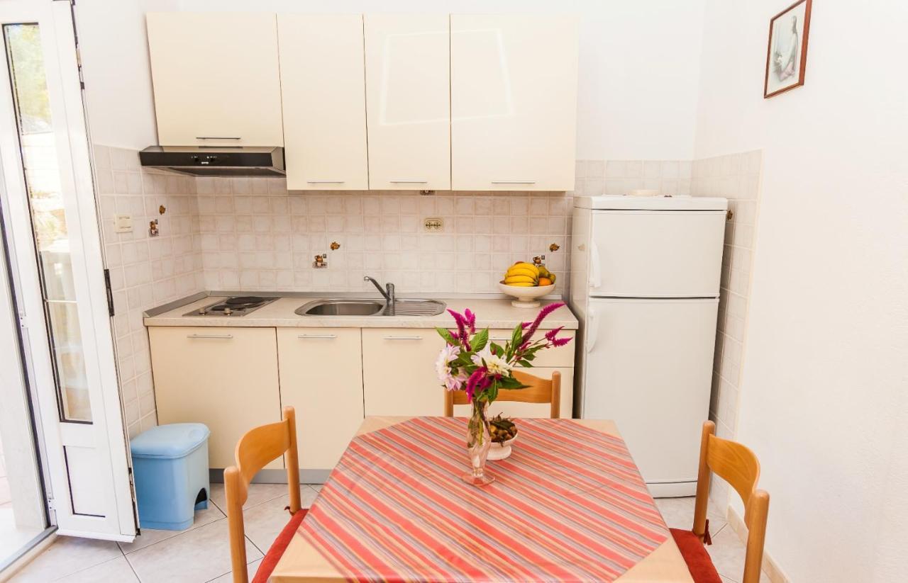 Sea View Apartment Sumartin Luaran gambar