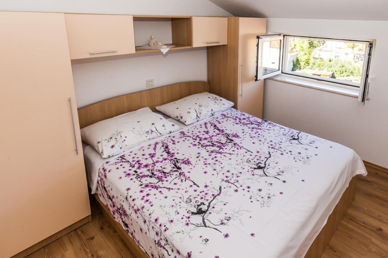 Sea View Apartment Sumartin Luaran gambar