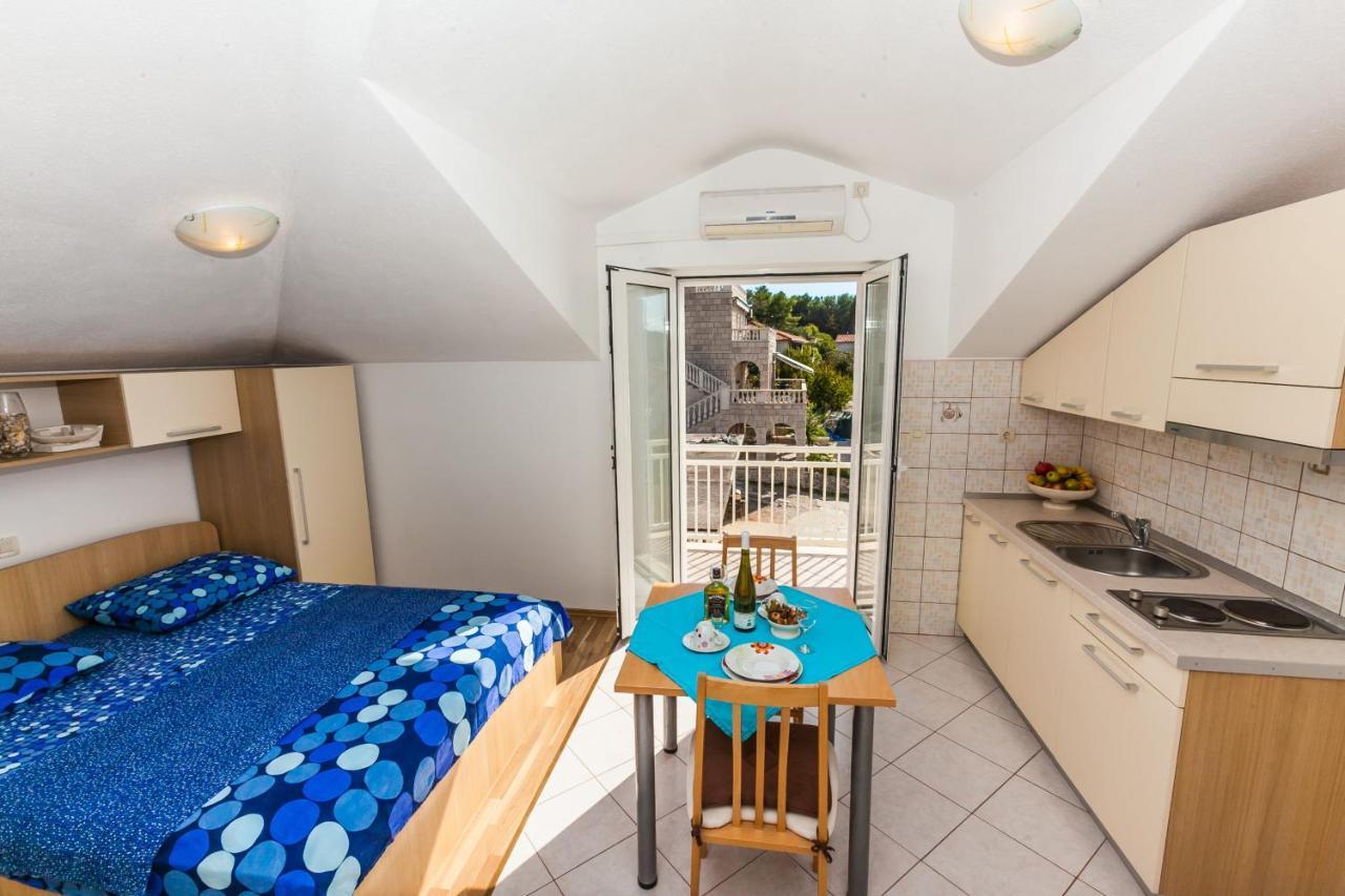 Sea View Apartment Sumartin Luaran gambar