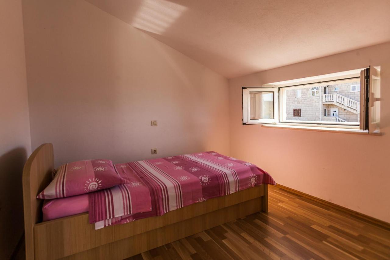 Sea View Apartment Sumartin Luaran gambar