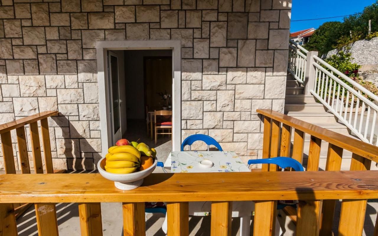 Sea View Apartment Sumartin Luaran gambar